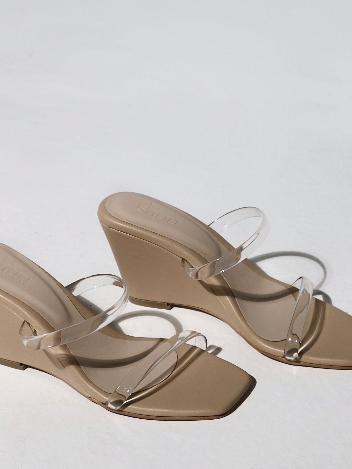 Alba Wedge Mules in Latte
