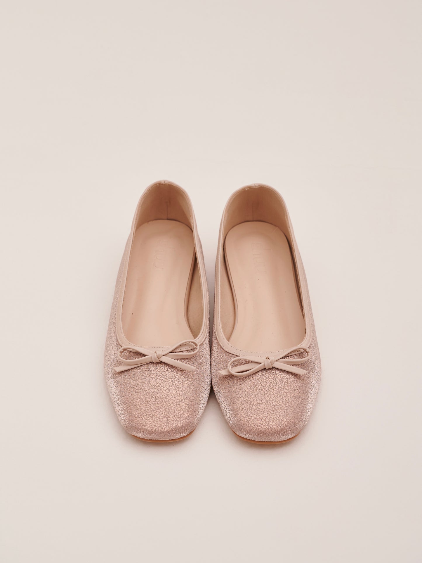 Bebe Glitter Flats in Champagne