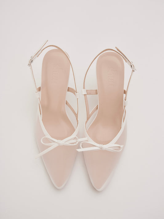 Miranda Pointy Heels in Creme