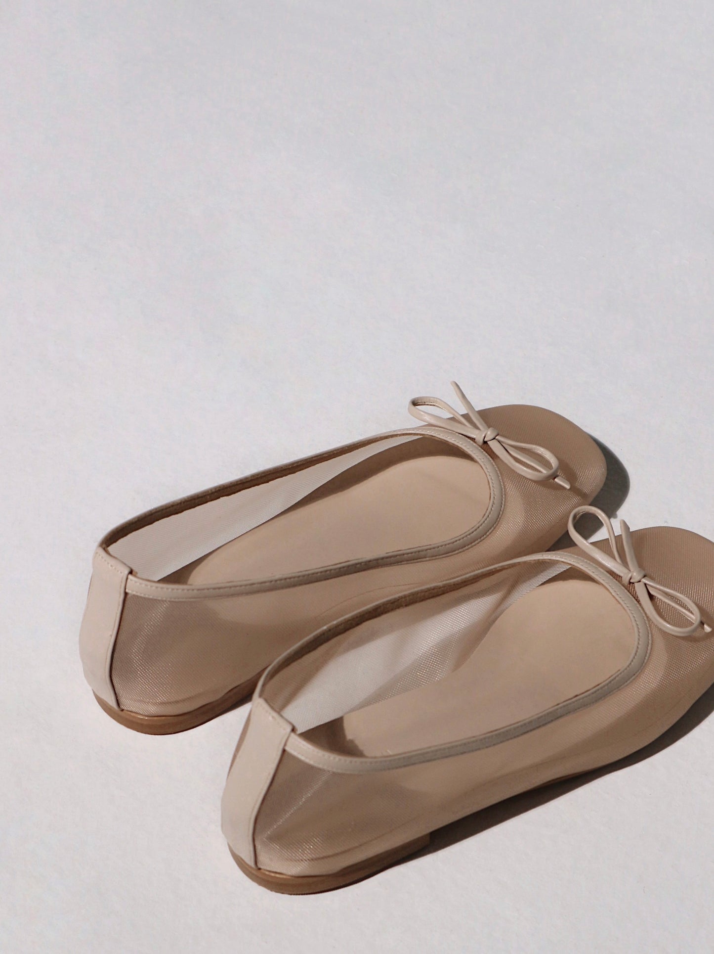 Bebe Mesh Flats in Oatmilk