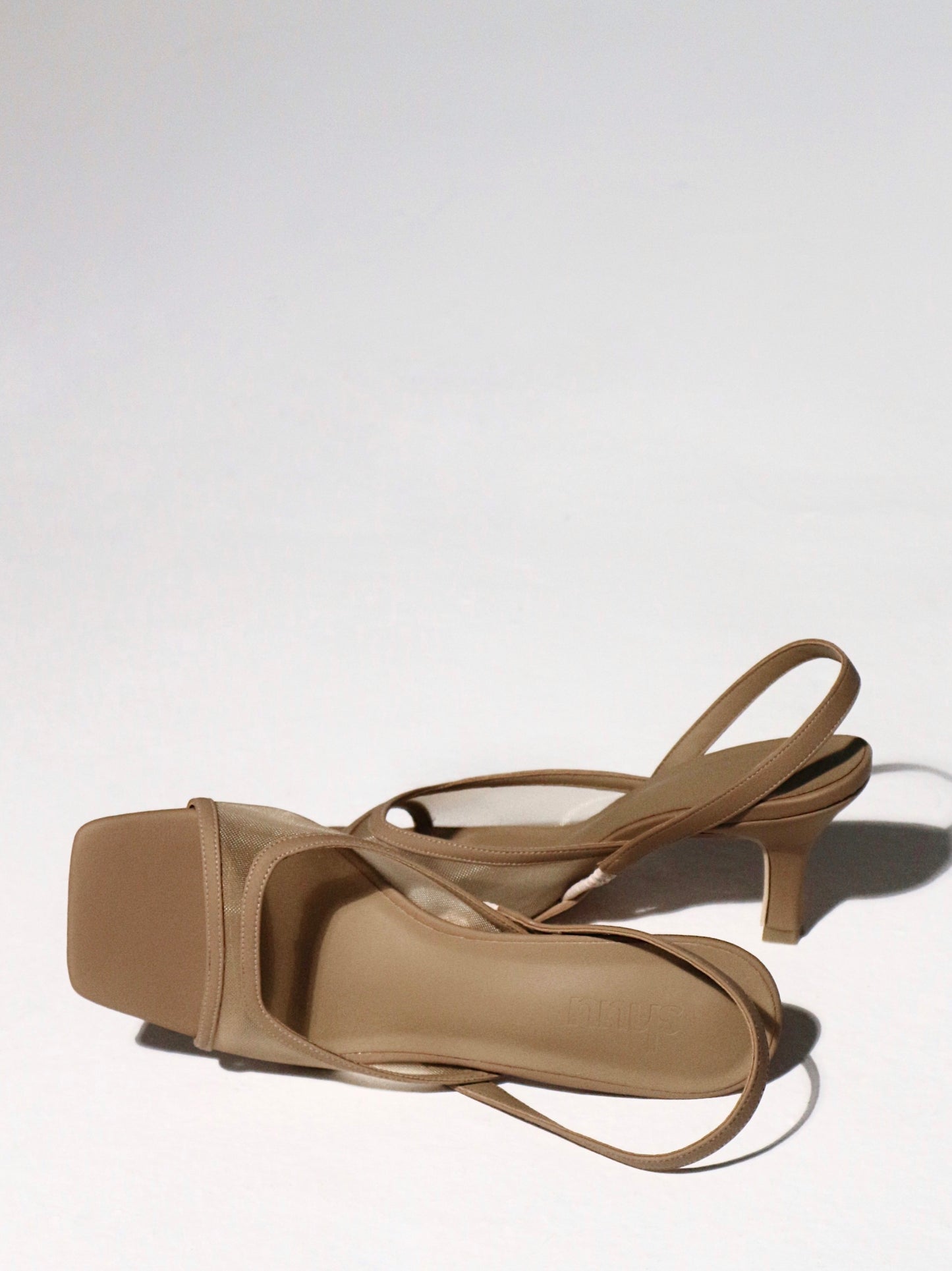 Brigitte Heels in Biscuit