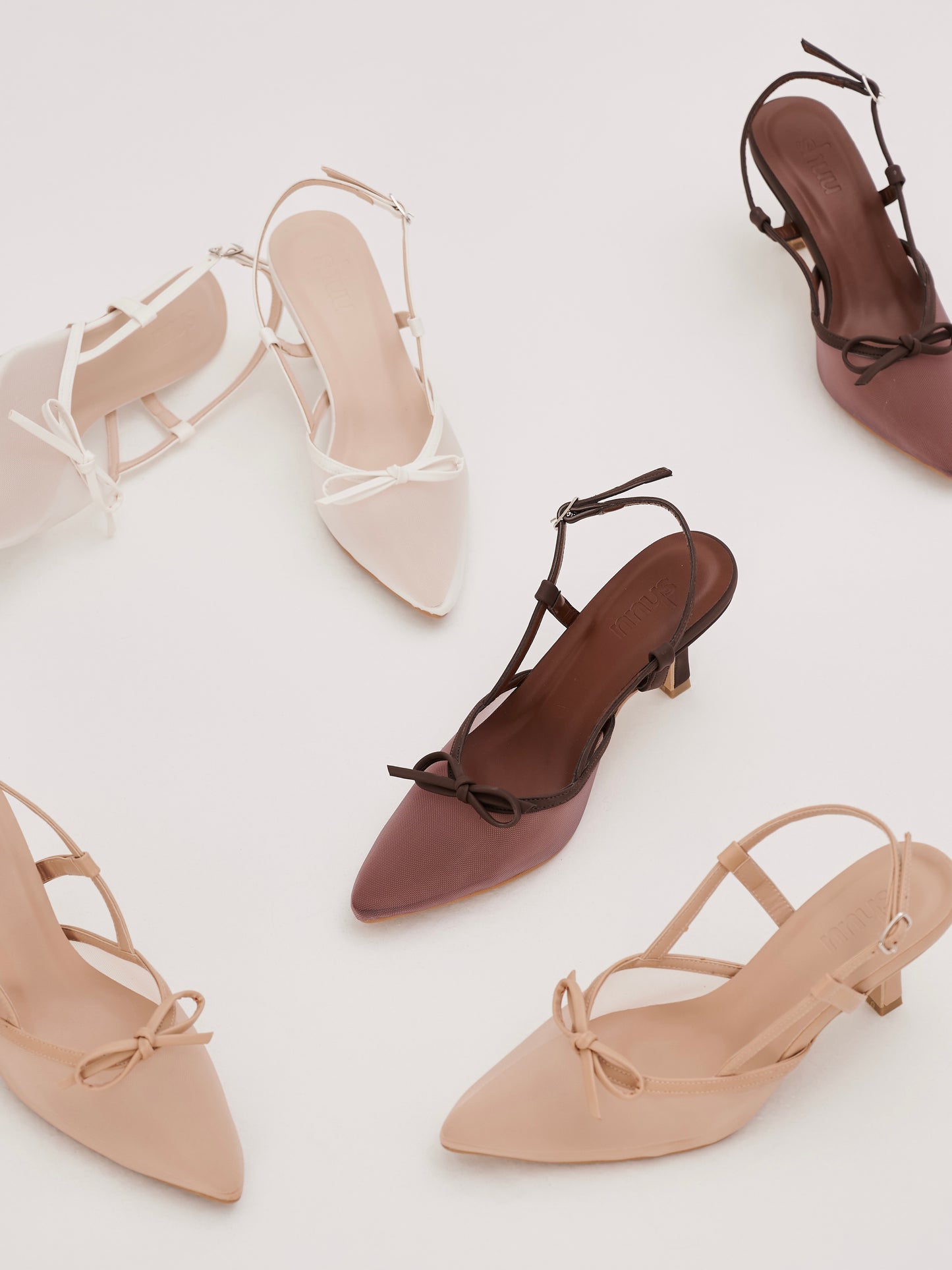 Miranda Pointy Heels in Creme