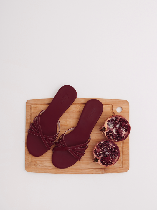 Donna Flat Sandals in Pomegranate