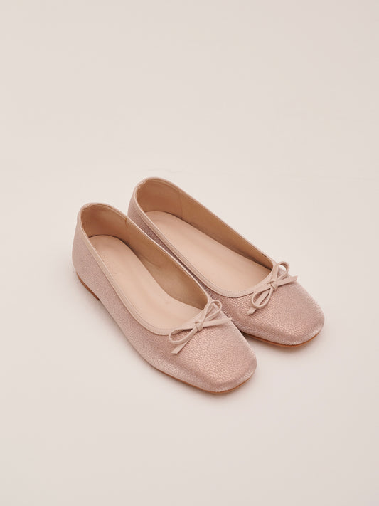 Bebe Glitter Flats in Champagne