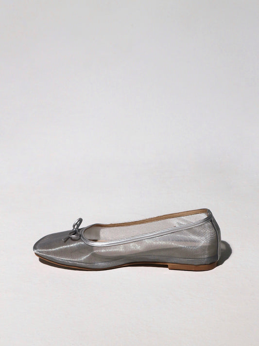 Bebe Mesh Flats in Frosty
