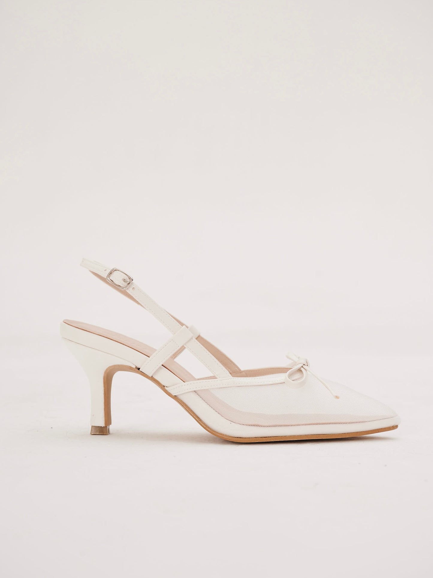 Miranda Pointy Heels in Creme