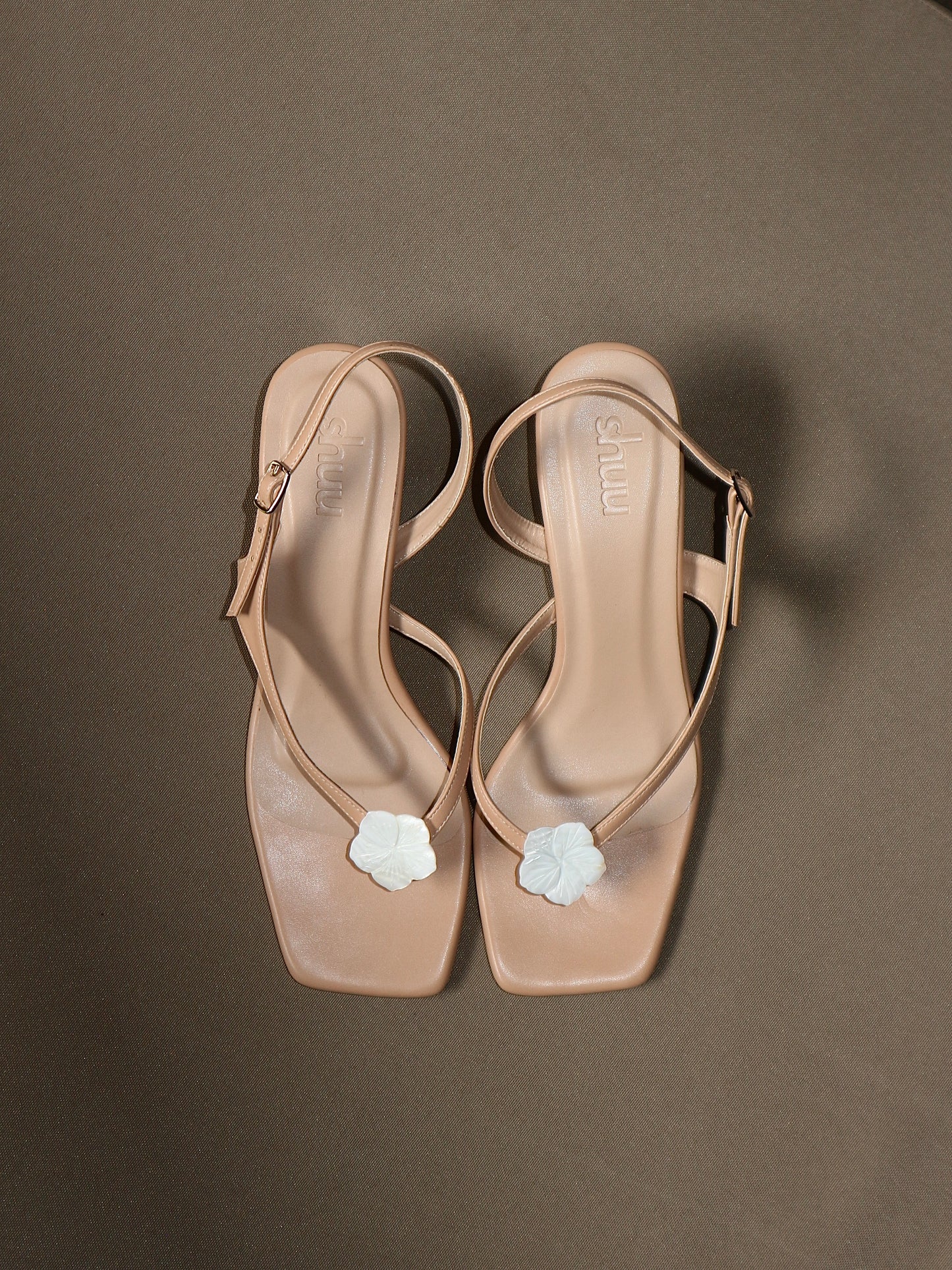 Lila Heels in Hibiscus Sand